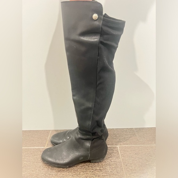 Vince Camuto Tall Boots - Picture 2 of 4